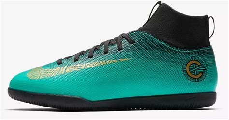 voetbal schoenen zonder noppen